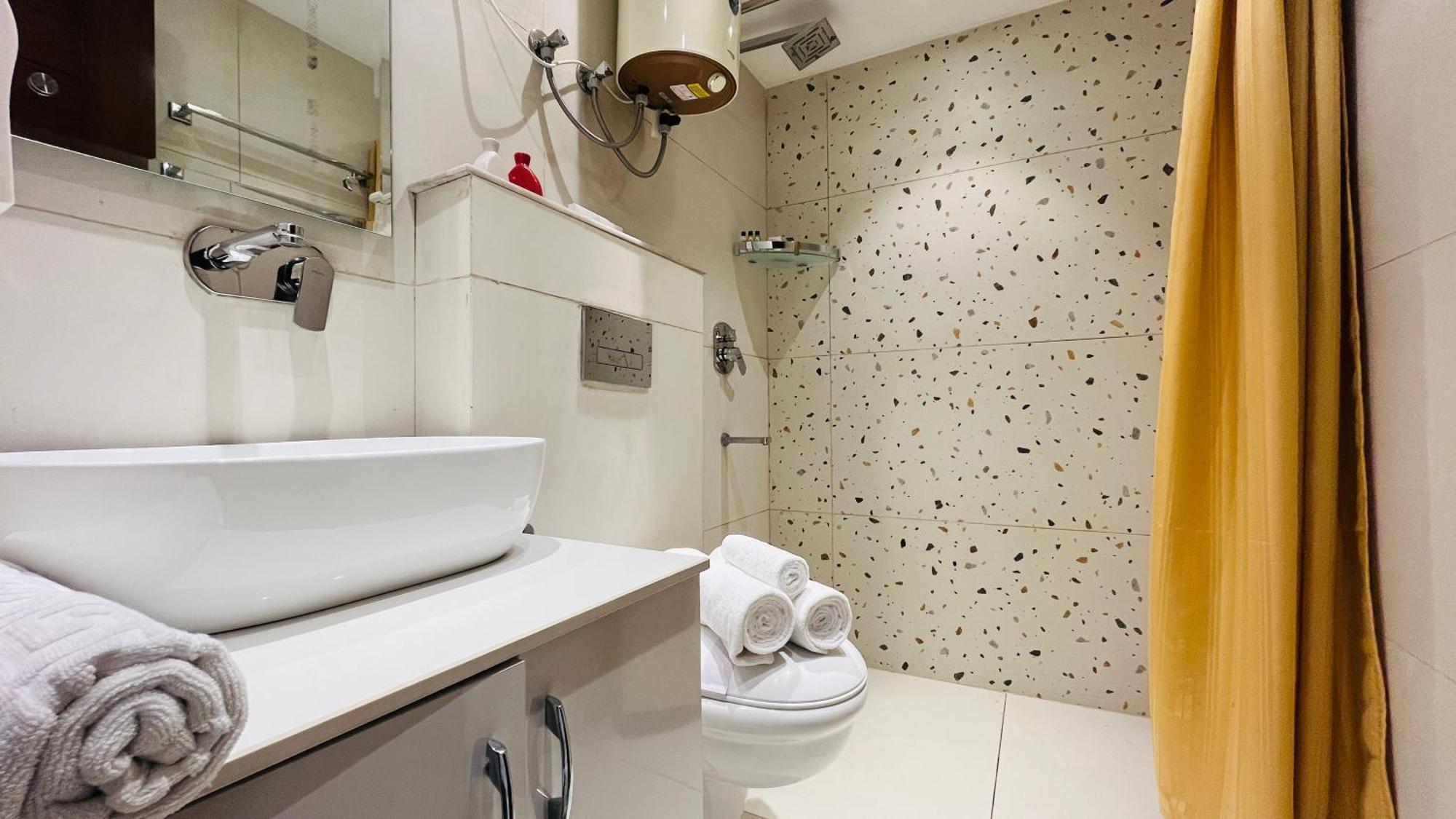 Zen Suites Gurgaon - Luxe Stays Collection חדר תמונה
