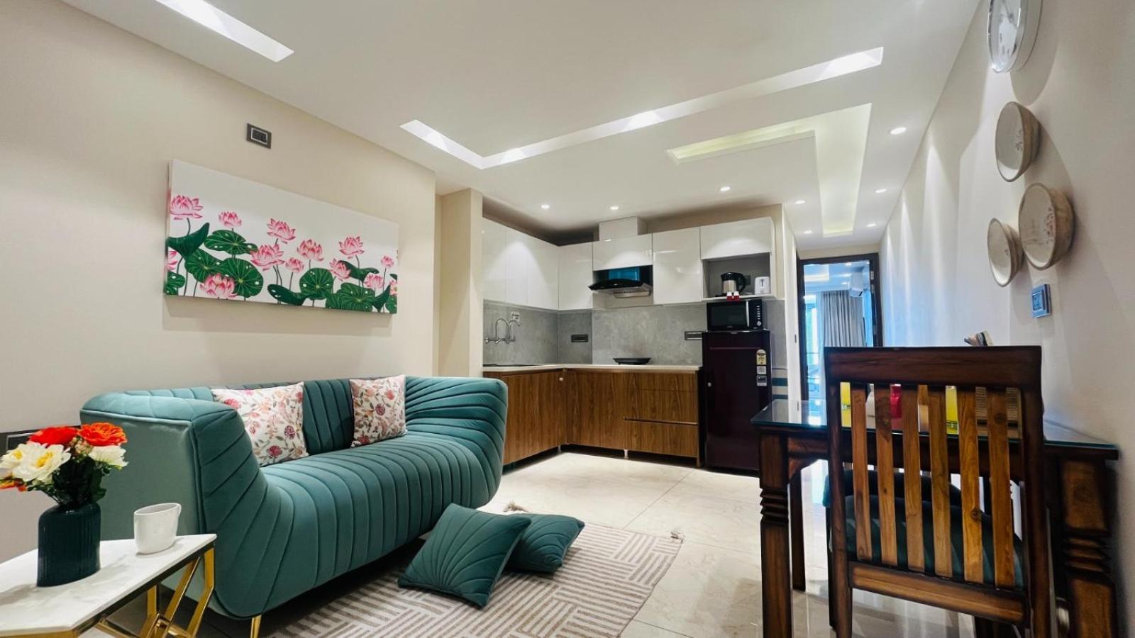 Zen Suites Gurgaon - Luxe Stays Collection מראה חיצוני תמונה
